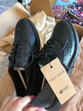 NWT Cole Haan Black Leather Wingtip Derby Oxfords- NON SLIP